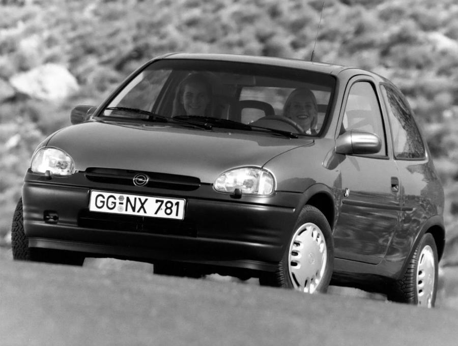 Opel Corsa Joy 3-Door (B) '1993